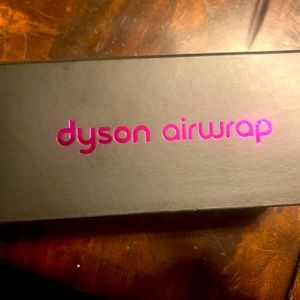 New In Box- Dyson Airwrap curling attachment.